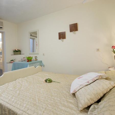 Erato Apartment In Argostoli Eksteriør billede