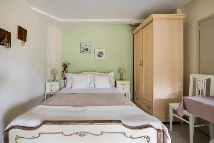 Erato Apartment In Argostoli Eksteriør billede
