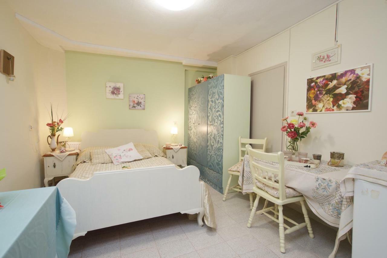 Erato Apartment In Argostoli Eksteriør billede